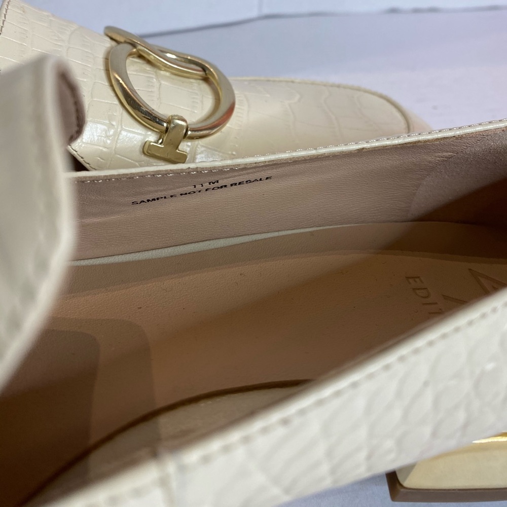 27 Edit | White Regina Loafer - Picture 5 of 9